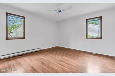1112 Larchmont Street, Toms River Township, NJ 08757 - Photo 12