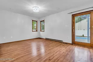 1112 Larchmont St, Toms River Township, NJ 08757 - Photo 6