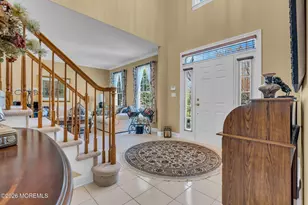 6 Champions Cir, Branchburg Township, NJ 08876 - Photo 4