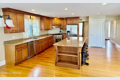 30 Main Street, Port Monmouth, NJ 07758 - Photo 8