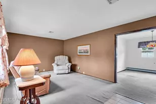 816 Sixth Ave, Toms River Township, NJ 08757 - Photo 4