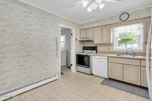 816 Sixth Ave, Toms River Township, NJ 08757 - Photo 10