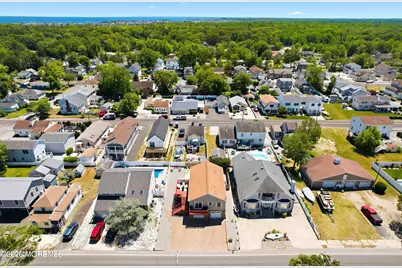 334 E Bayview Avenue, Ocean Gate, NJ 08740 - Photo 2