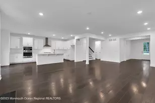 110 Woolley Ct, Ocean Twp, NJ 07755 - Photo 10