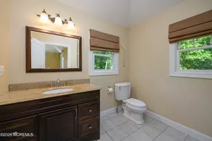 20 Mountain St, Highlands, NJ 07732 - Photo 16