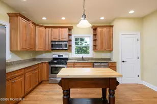 20 Mountain St, Highlands, NJ 07732 - Photo 8