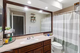 65 Briarwood Ct, Howell Township, NJ 07731 - Photo 18