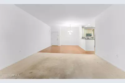 636 Sophee Lane, Lakewood, NJ 08701 - Photo 10