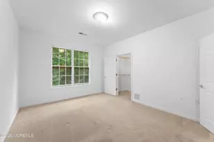 636 Sophee Ln, Lakewood, NJ 08701 - Photo 16