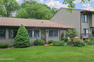 33 Andover Ct, Red Bank, NJ 07701 - Photo 6