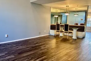 116 Wellington Ct, Manalapan Township, NJ 07726 - Photo 2