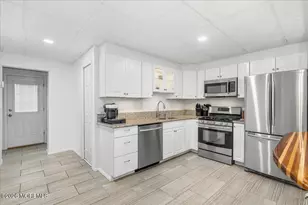 530 Bradley Blvd, Toms River Township, NJ 08753 - Photo 10