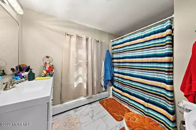472 Buckelew Avenue, Monroe Township, NJ 08831 - Photo 24