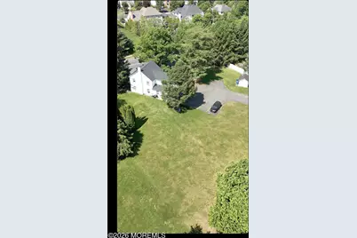 472 Buckelew Avenue, Monroe Township, NJ 08831 - Photo 6