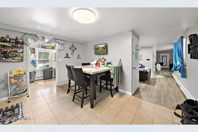 472 Buckelew Avenue, Monroe Township, NJ 08831 - Photo 16