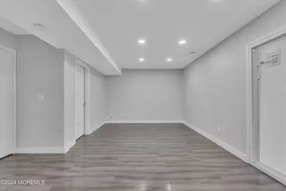 1038 Hearthstone Drive, Lakewood, NJ 08701 - Photo 22