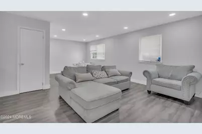 1038 Hearthstone Drive, Lakewood, NJ 08701 - Photo 6