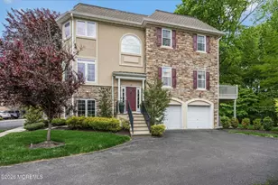 45 W Aspen Way, Matawan, NJ 07747 - Photo 2