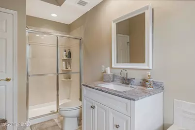 45 W Aspen Way, Matawan, NJ 07747 - Photo 24