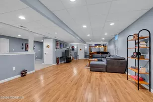 105 Mesa Verde Ln, Howell Township, NJ 07731 - Photo 4