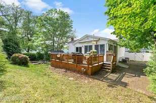 9 Marc St, Hazlet Township, NJ 07730 - Photo 40