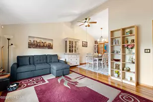 9 Marc St, Hazlet Township, NJ 07730 - Photo 12