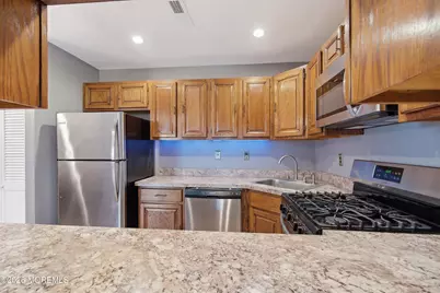 1 Boxwood Terrace #243, Red Bank, NJ 07701 - Photo 8