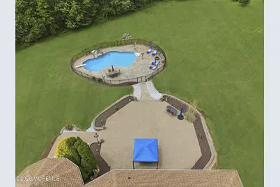 440 Fawns Run, Morganville, NJ 07751 - Photo 6