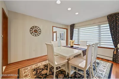 42 Saupe Drive, Manalapan Township, NJ 07726 - Photo 10