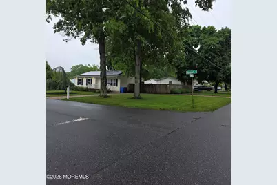 172 Bosun Avenue, Manahawkin, NJ 08050 - Photo 2