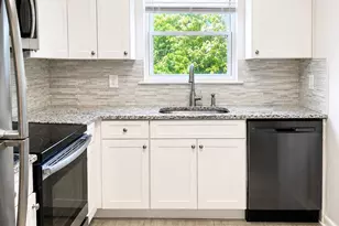 65 Cedar Ave, Long Branch, NJ 07740 - Photo 12