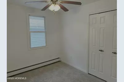 22 Bay Avenue, Keansburg, NJ 07734 - Photo 12