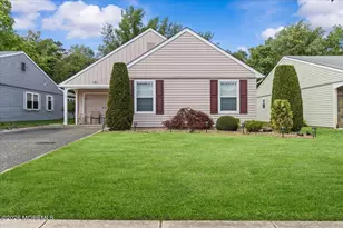 18 Banbury Ave, Manchester Township, NJ 08759 - Photo 2