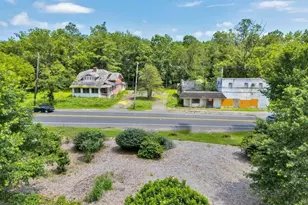 465 Lakewood Farmingdale Rd, Howell Township, NJ 07731 - Photo 2