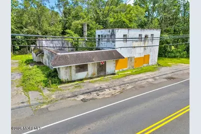 465 Lakewood Farmingdale Road, Howell Township, NJ 07731 - Photo 10