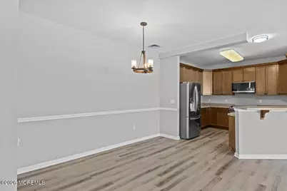 136 Mill Pond Way, Eatontown, NJ 07724 - Photo 14