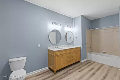 136 Mill Pond Way, Eatontown, NJ 07724 - Photo 20