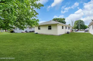 38 Roman St, Toms River Township, NJ 08757 - Photo 16