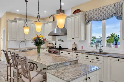 32 Freeman Court, Toms River Township, NJ 08753 - Photo 12
