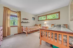 70 Line Rd, Holmdel, NJ 07733 - Photo 22