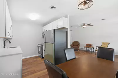881B Balmoral Court, Lakewood, NJ 08701 - Photo 6