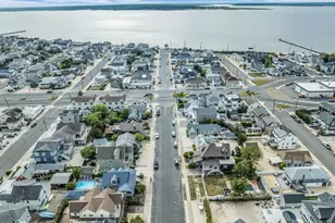39 8th Ave, Seaside Park, NJ 08752 - Photo 32