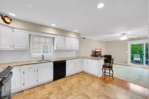 22 Rushmore Dr, Brick, NJ 08724 - Photo 12