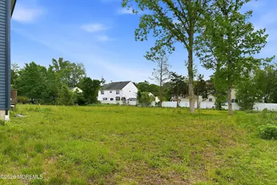 681 Lake Barnegat Drive N, Lanoka Harbor, NJ 08734 - Photo 32