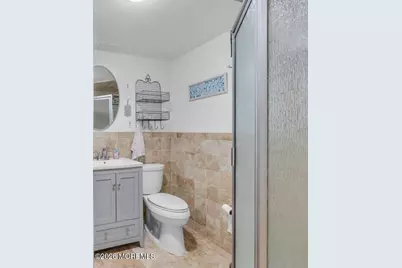 507 Thompson Place, Middletown, NJ 07748 - Photo 14