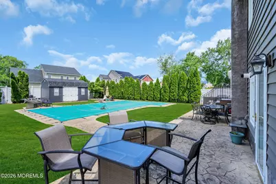 507 Thompson Place, Middletown, NJ 07748 - Photo 24