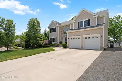 480 Pirate Lane, Manahawkin, NJ 08050 - Photo 2