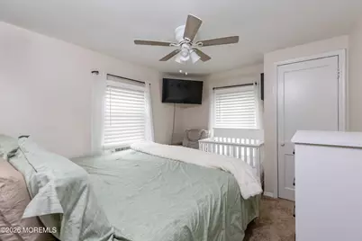 76 Morris Avenue, Belford, NJ 07718 - Photo 14