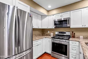 4 English Ln, Brick, NJ 08724 - Photo 10