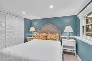 100 Westend Ave, Shrewsbury, NJ 07702 - Photo 28